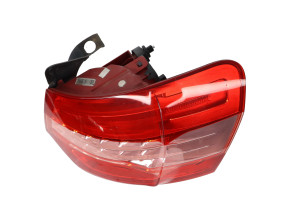 Feu arriere principal droit (feux) pour CITROEN C5 2 Feu arriere principal droit (feux) pour CITROEN C5 2