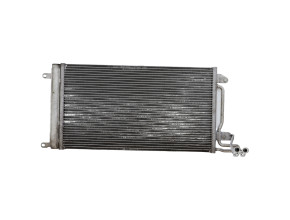 Condenseur de clim pour VOLKSWAGEN POLO 5 PHASE 2 Condenseur de clim pour VOLKSWAGEN POLO 5 PHASE 2