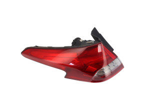 Feu arriere principal gauche (feux) pour CITROEN C5 2 BREAK Feu arriere principal gauche (feux) pour CITROEN C5 2 BREAK
