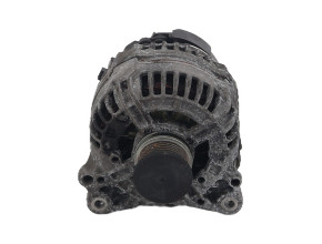Alternateur pour AUDI A4 3 AVANT PHASE 1 BREAK Alternateur pour AUDI A4 3 AVANT PHASE 1 BREAK