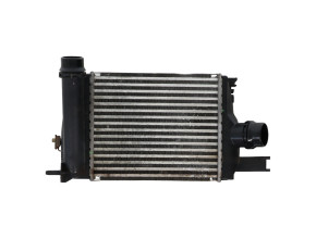 Echangeur air (Intercooler) pour RENAULT CLIO 4 PHASE 2 Echangeur air (Intercooler) pour RENAULT CLIO 4 PHASE 2