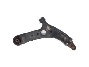 Triangle avant droit pour KIA CEE-D 2 PHASE 2 Triangle avant droit pour KIA CEE-D 2 PHASE 2
