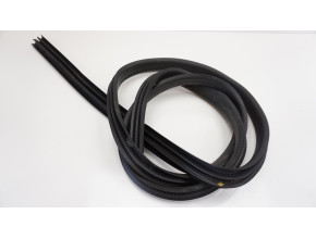 Joint de porte arriere gauche pour FORD FIESTA VI Joint de porte arriere gauche pour FORD FIESTA VI