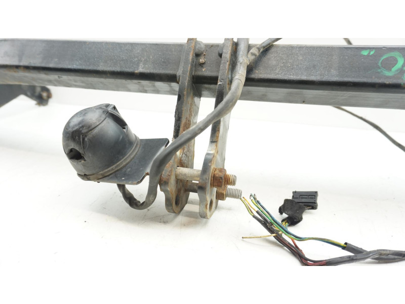 Attelage (boule de remorquage) pour PEUGEOT 207 PHASE 2