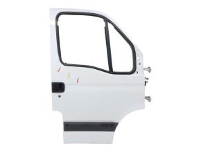 Porte avant droit pour RENAULT MASTER 2 PHASE 3 Porte avant droit pour RENAULT MASTER 2 PHASE 3