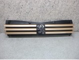 Calandre pour PEUGEOT 205 PHASE 1