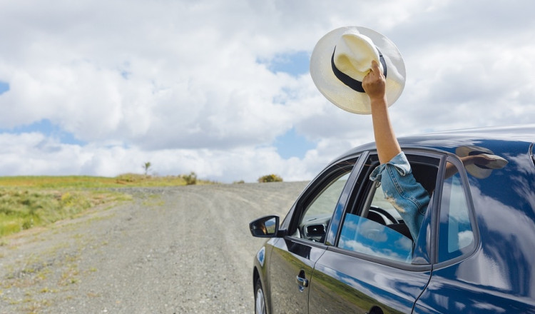 car-6603726_960_720 